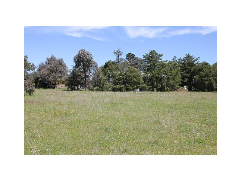 73 Fosters Road, Armidale NSW 2350