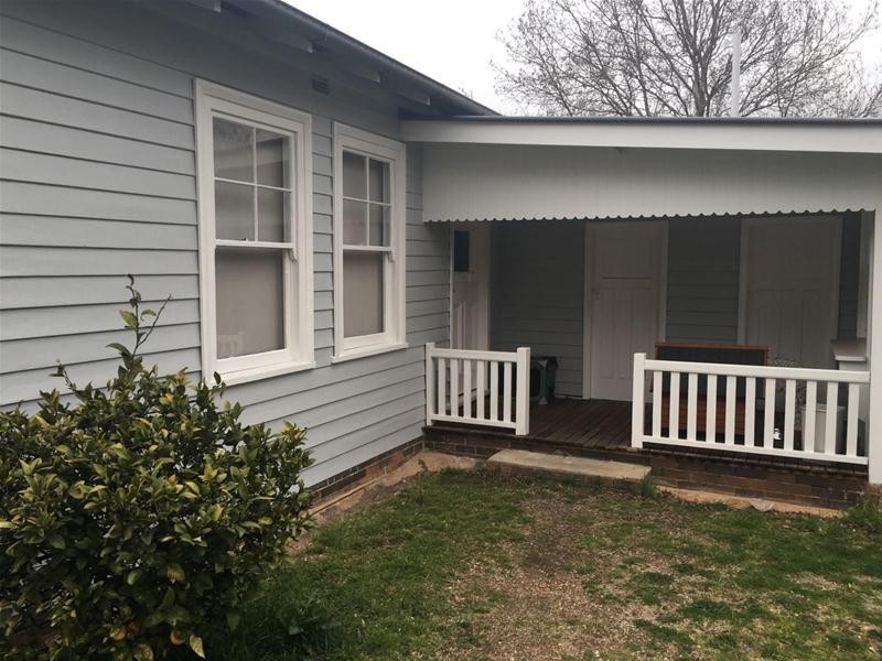 210 Marsh Street, Armidale NSW 2350