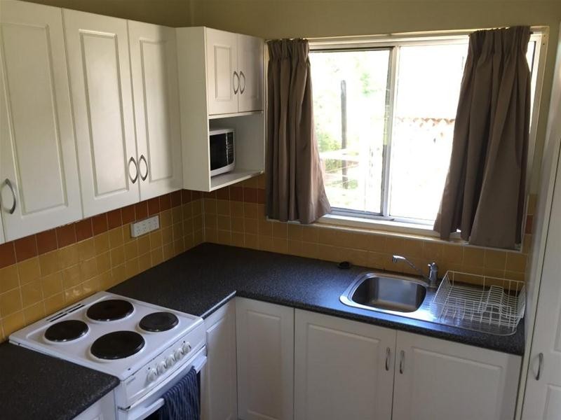 9A Merinda Place, Armidale NSW 2350