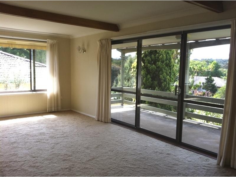 9 Kathleen Crescent, Armidale NSW 2350