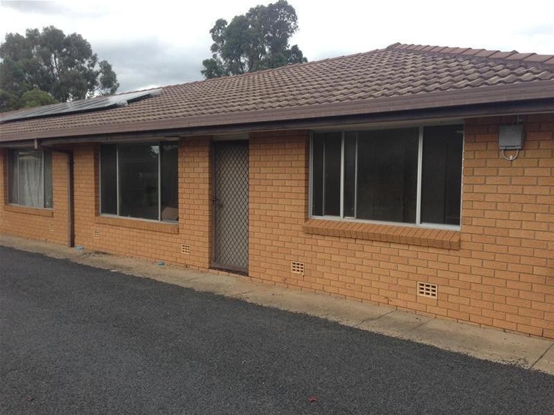 1/3 Wigan Avenue, Armidale NSW 2350