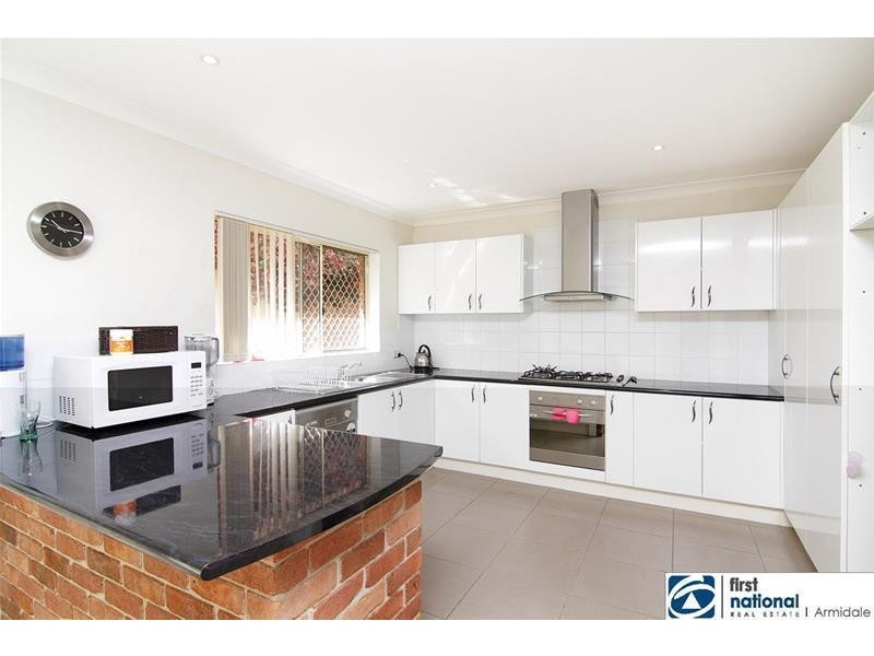 21 Golden Grove, Armidale NSW 2350