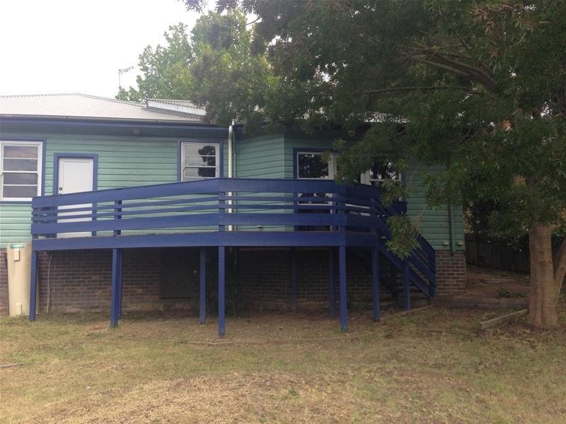 39 Faulkner Street, Armidale NSW 2350