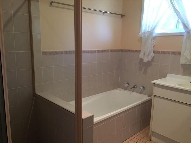 1/19 Verna Close, Armidale NSW 2350