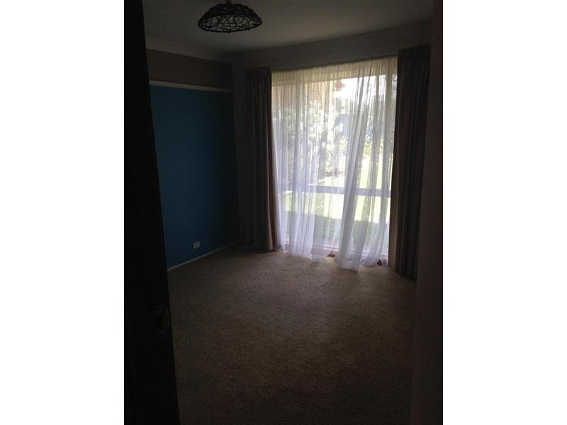 7 Railway Parade, Armidale NSW 2350