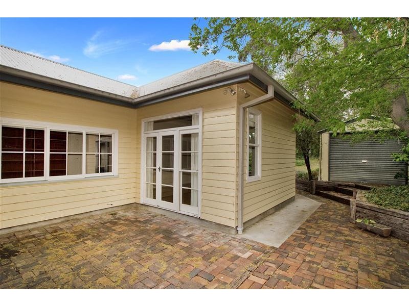 96 Brown Street, Armidale NSW 2350