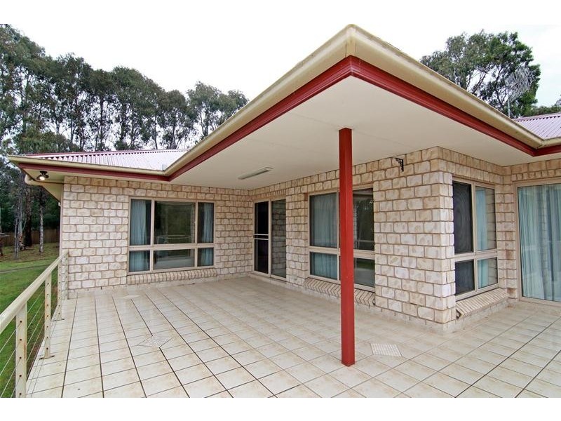 7 Hillview Road, Armidale NSW 2350