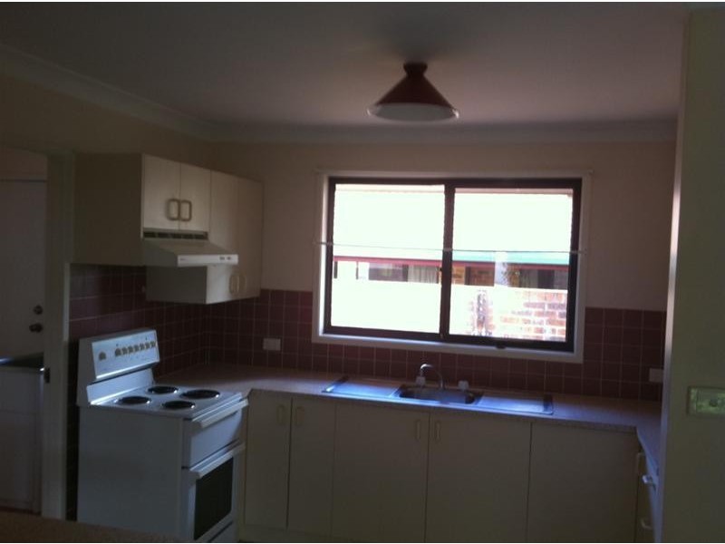 1/24 Ash Tree Drive, Armidale NSW 2350