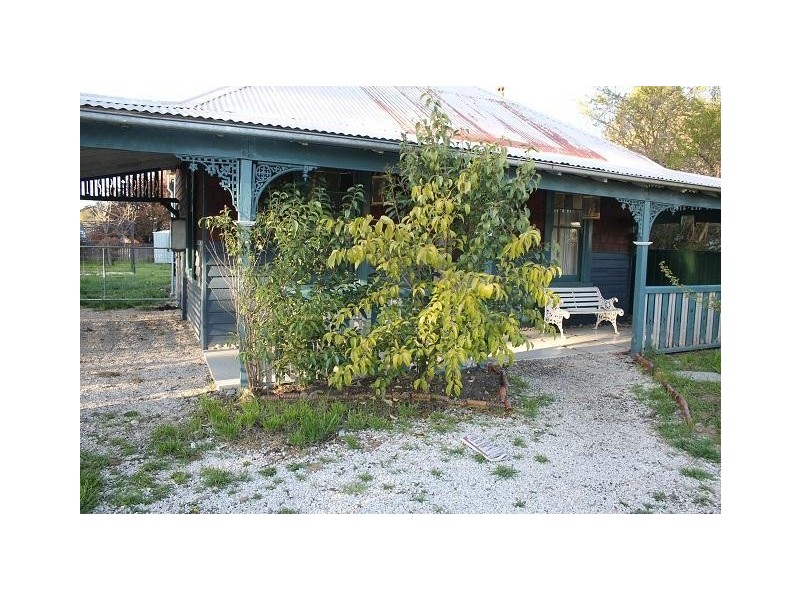 33 Claude Street, Armidale NSW 2350