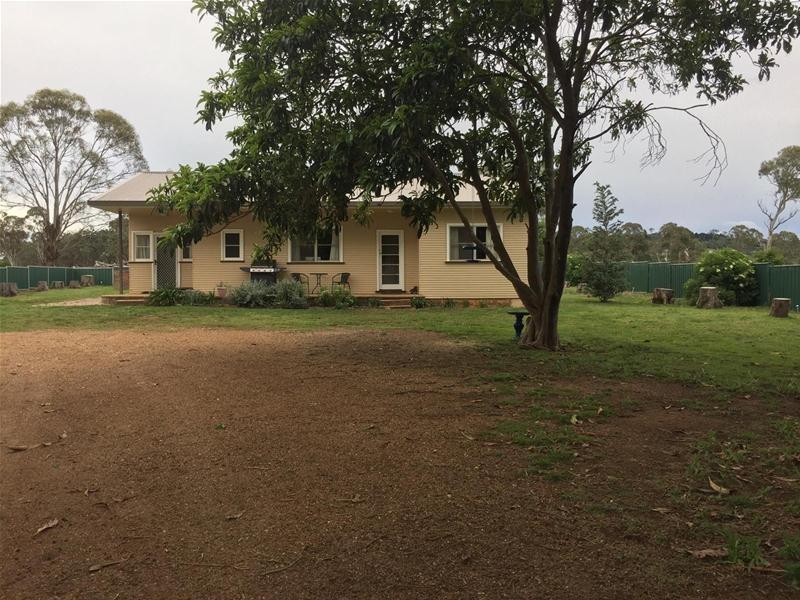 46 Simmons Road, Armidale NSW 2350