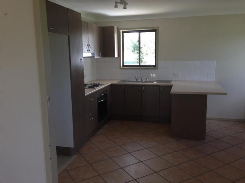 5 Parry Parade, Armidale NSW 2350