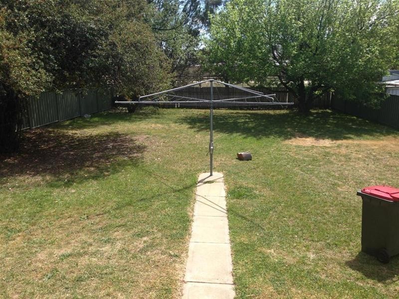 1 Jones Avenue, Armidale NSW 2350