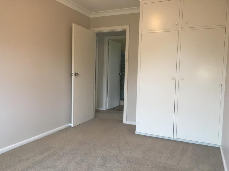 16 McKeon Avenue, Armidale NSW 2350