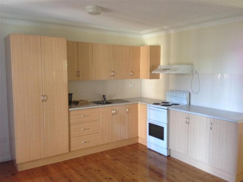 2/79 Queen Elizabeth Drive, Armidale NSW 2350