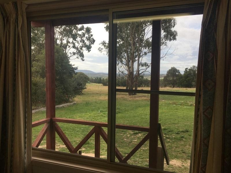 181 Long Swamp Road, Armidale NSW 2350