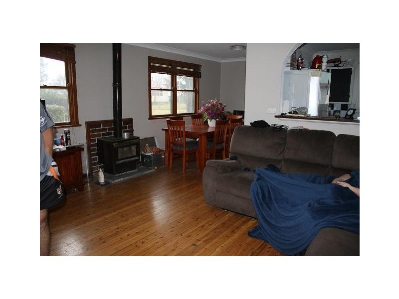 19 Jones Avenue, Armidale NSW 2350