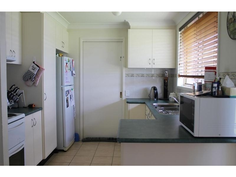 2 Alahna Drive, Armidale NSW 2350