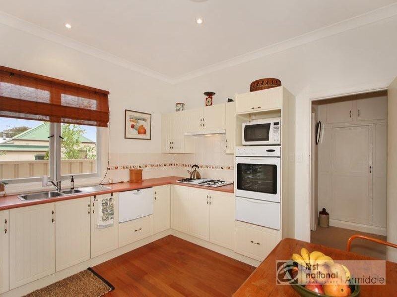 92 Douglas Street, Armidale NSW 2350