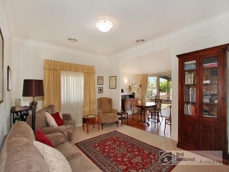 92 Douglas Street, Armidale NSW 2350