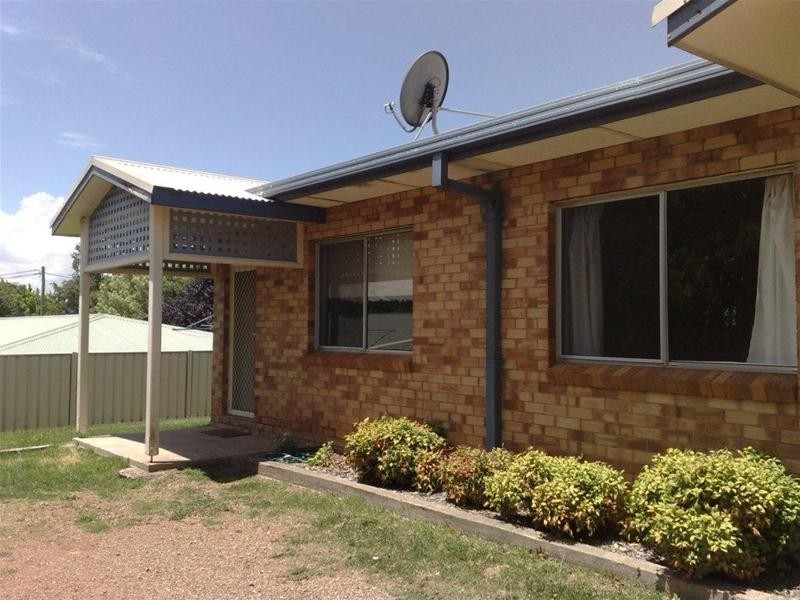 4/67 Barney  Street, Armidale NSW 2350