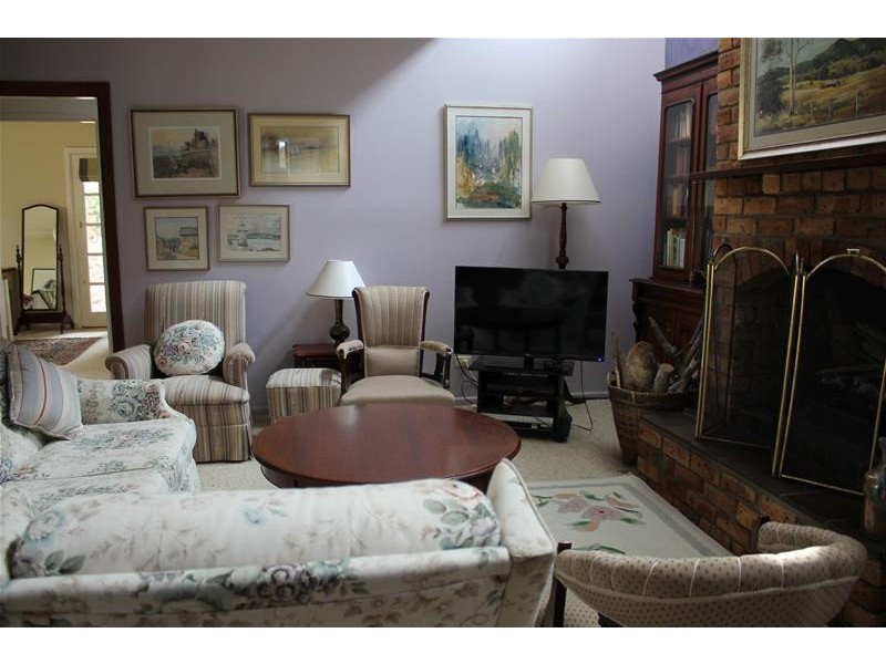 676 Boorolong Road, Armidale NSW 2350