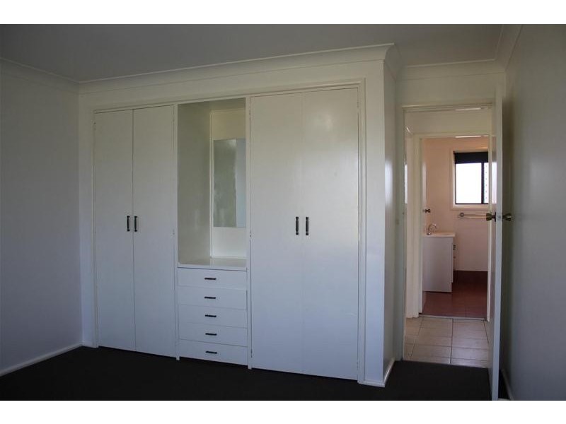 2/82 Douglas Street, Armidale NSW 2350