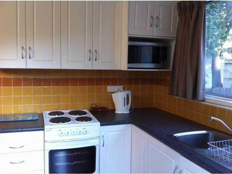 9A Merinda Place, Armidale NSW 2350