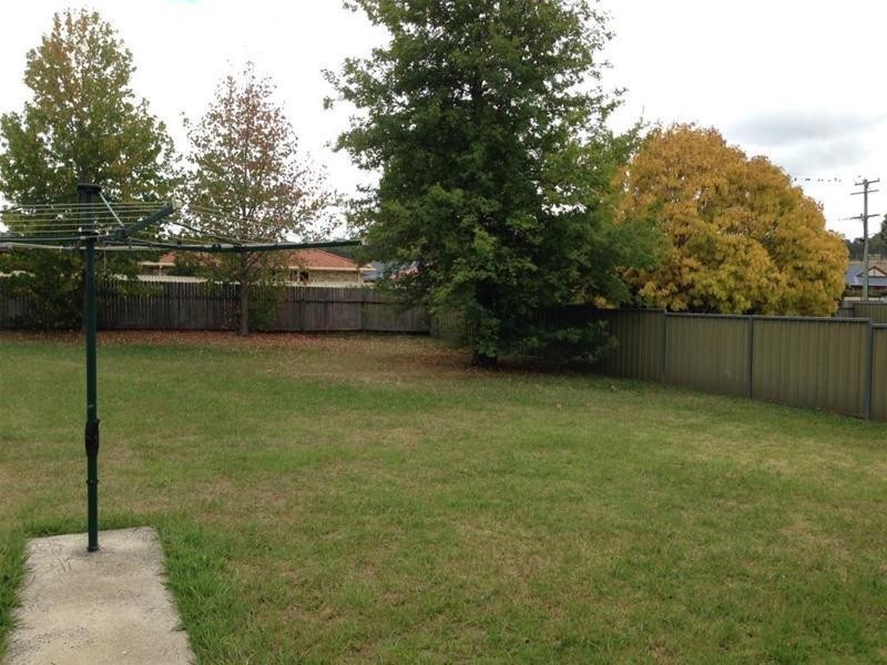 31 Centennial Close, Armidale NSW 2350