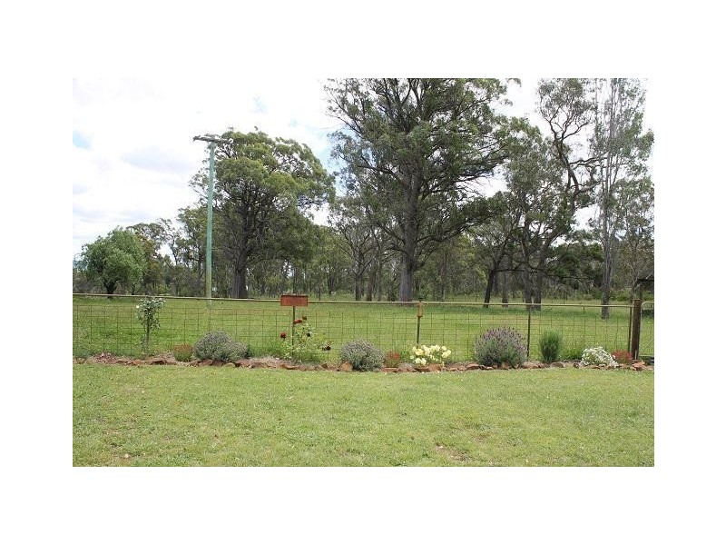 67 Goodes Road, Rocky River NSW 2358