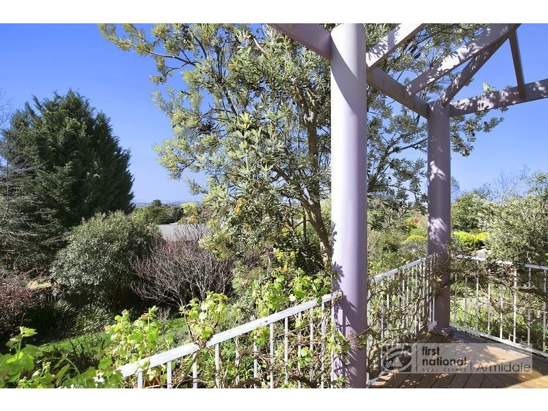 9 Rosecommon Avenue, Armidale NSW 2350