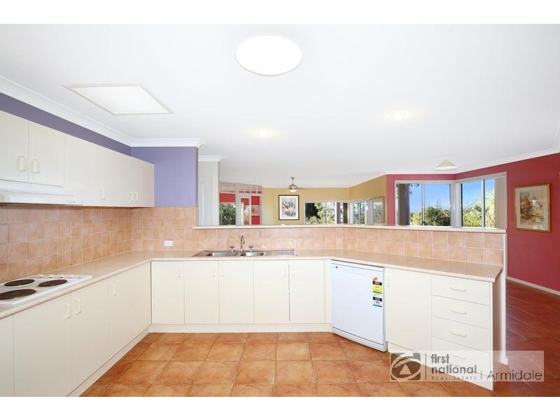 9 Rosecommon Avenue, Armidale NSW 2350