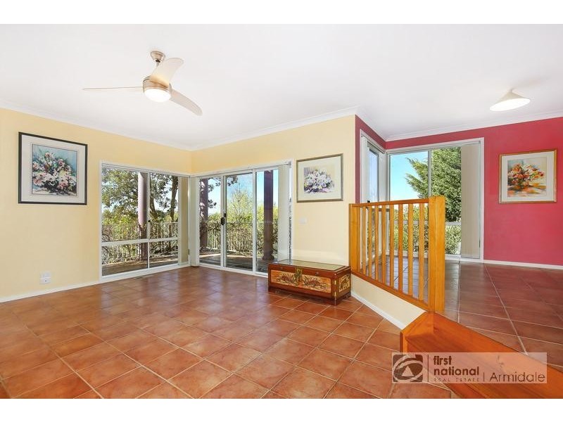 9 Rosecommon Avenue, Armidale NSW 2350