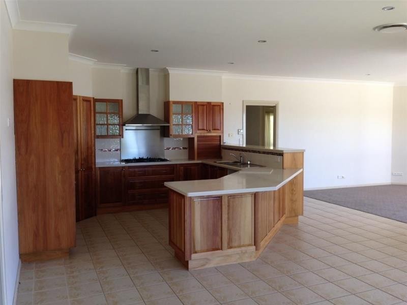 7 Hillview Road, Armidale NSW 2350