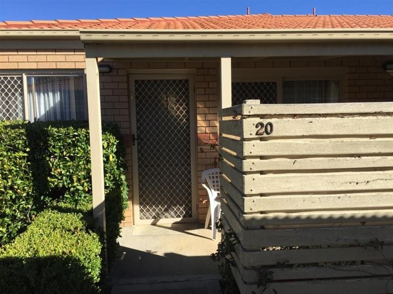 20/80 Queen Elizabeth Avenue, Armidale NSW 2350