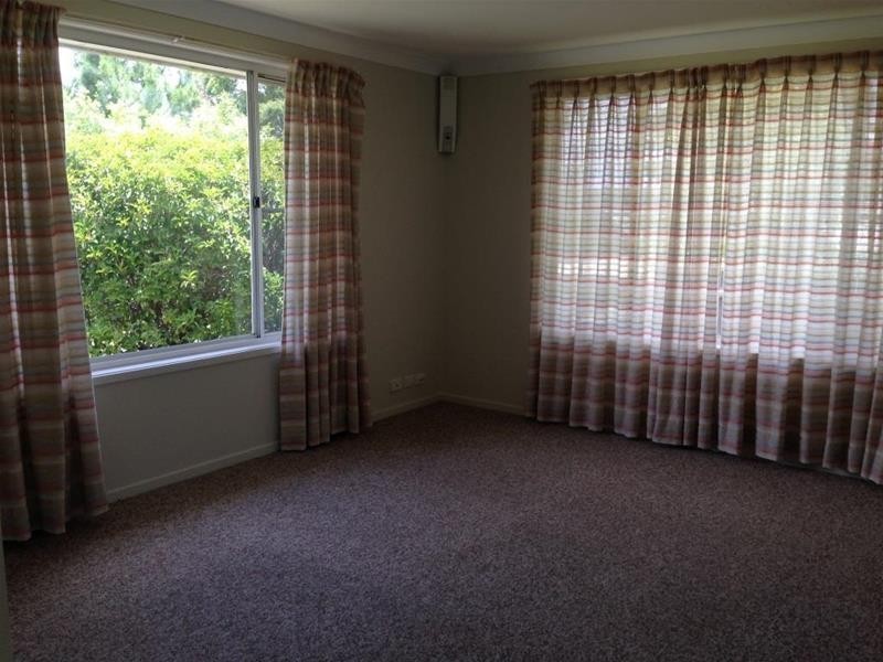 34 Verna Close, Armidale NSW 2350