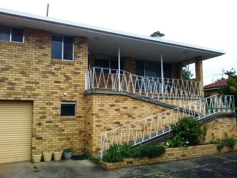 19 Hargrave Street, Armidale NSW 2350