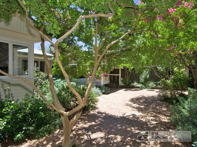 14 Millie Street, Armidale NSW 2350