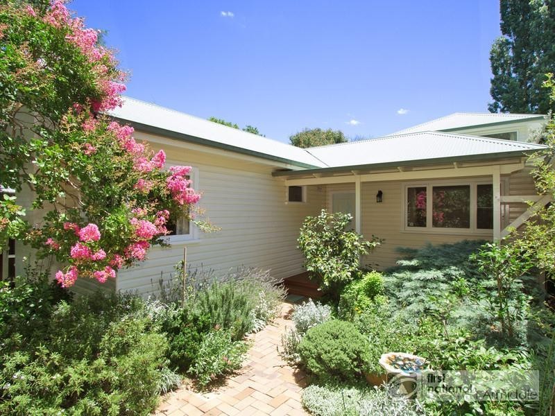 14 Millie Street, Armidale NSW 2350