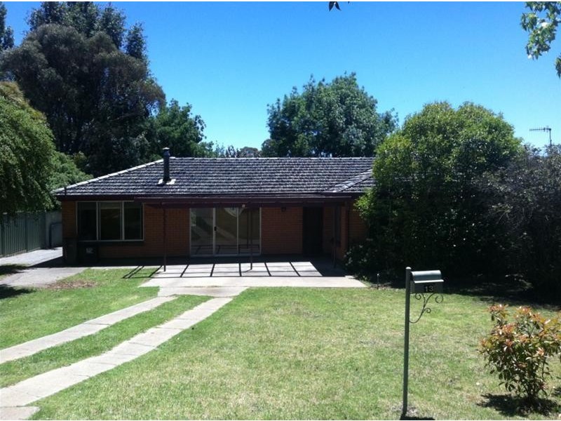 13 Short Street, Armidale NSW 2350