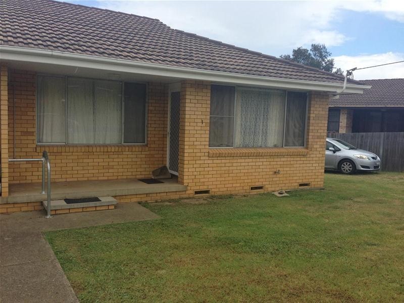 1/26 Glass Street, Armidale NSW 2350
