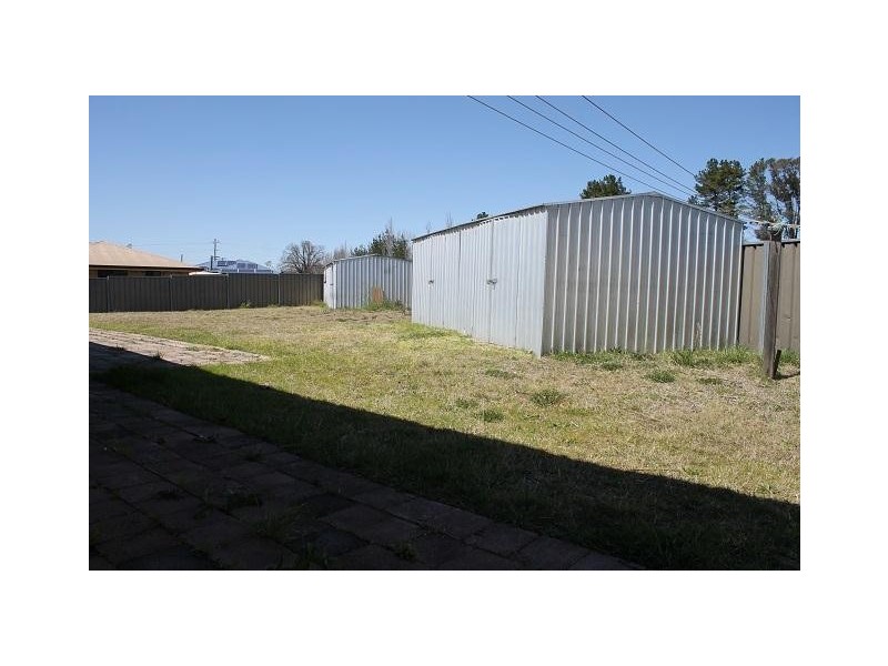 3 Kilcoy Close, Armidale NSW 2350