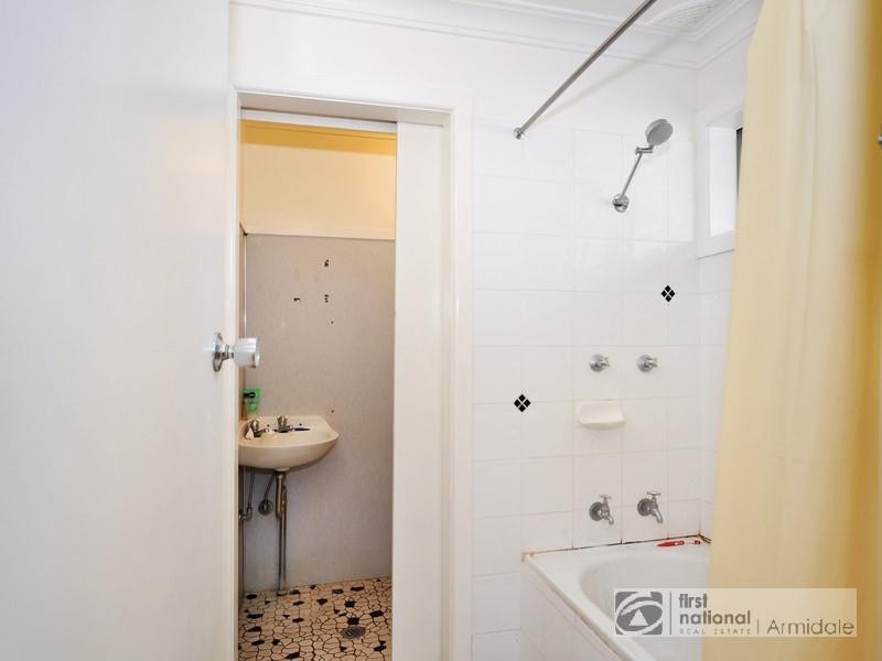 79 Queen Elizabeth Drive, Armidale NSW 2350