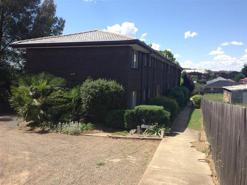2/147 Brown Street, Armidale NSW 2350