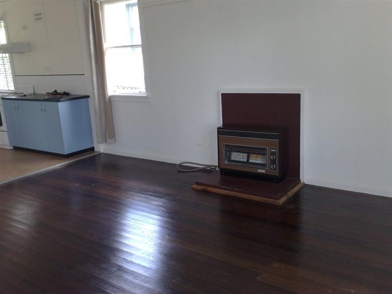 16A Douglas Street, Armidale NSW 2350