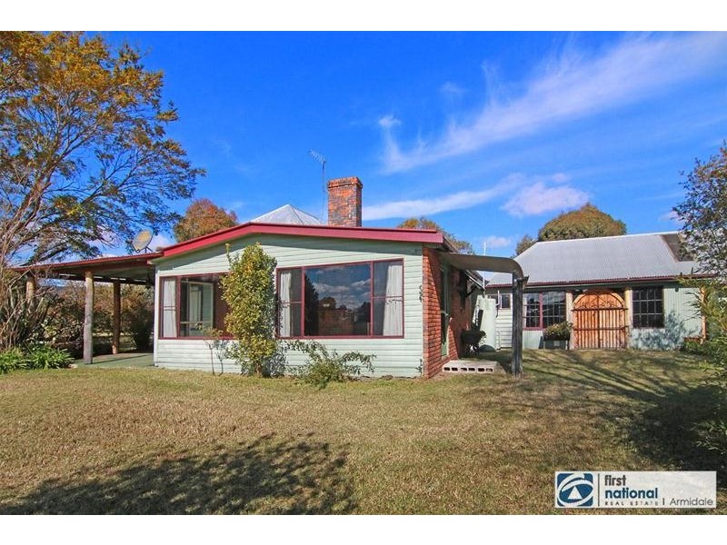 63 Rowan Avenue, Uralla NSW 2358