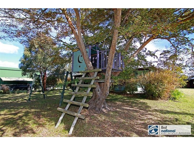 63 Rowan Avenue, Uralla NSW 2358