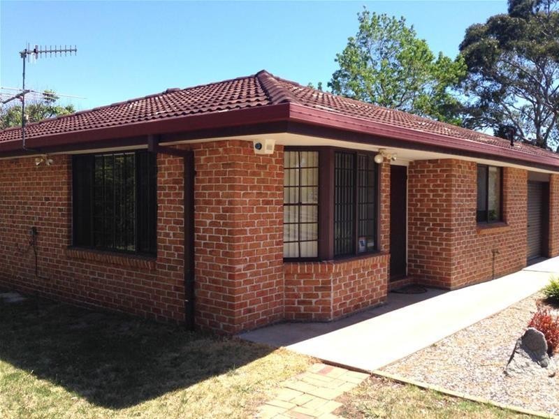 1/30 Crest Road, Armidale NSW 2350