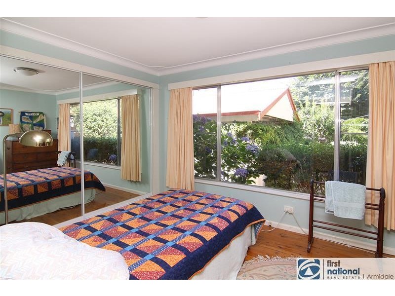 2 Caroline Crescent, Armidale NSW 2350