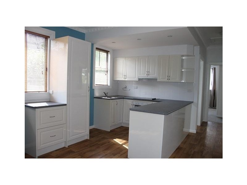 30 Hargrave Street, Armidale NSW 2350