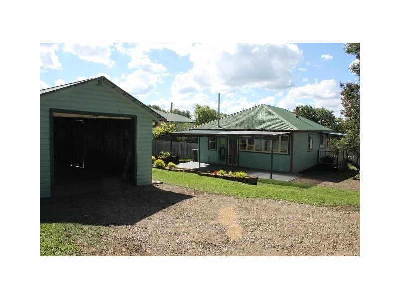 30 Hargrave Street, Armidale NSW 2350
